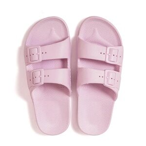 10/10.5 NEW Freedom Moses Sandals